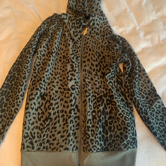 cheetah print hoodie